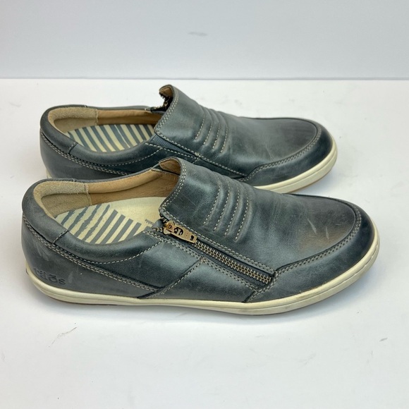 Taos Zipward Sneakers Womens Size 8.5 Gray Leather Slip On  Shoes Loafers - Picture 1 of 9